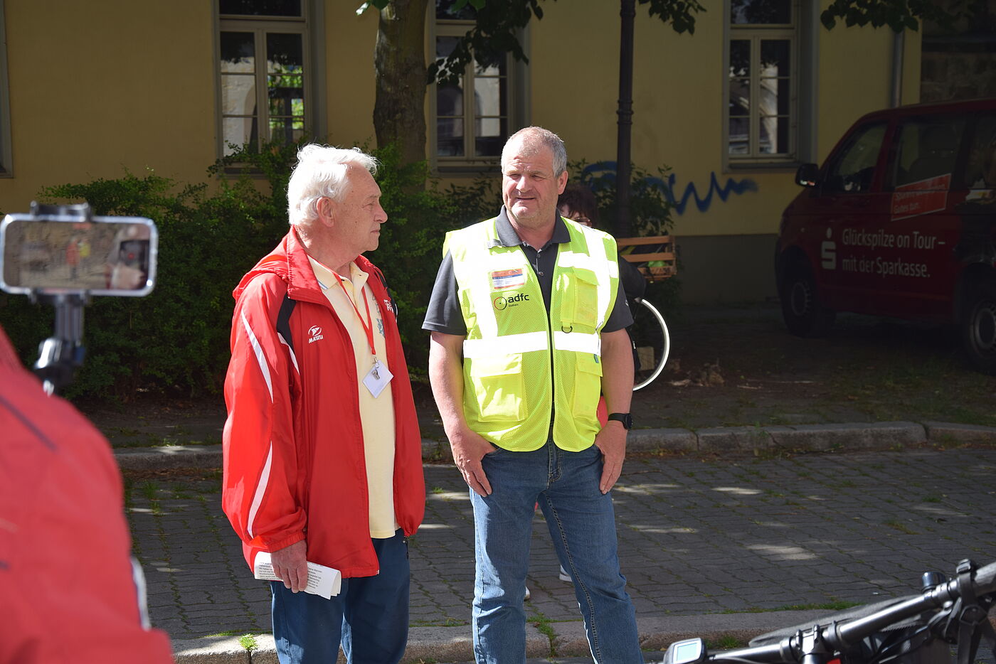 Gemeinsame Ansprache vor der Tour
