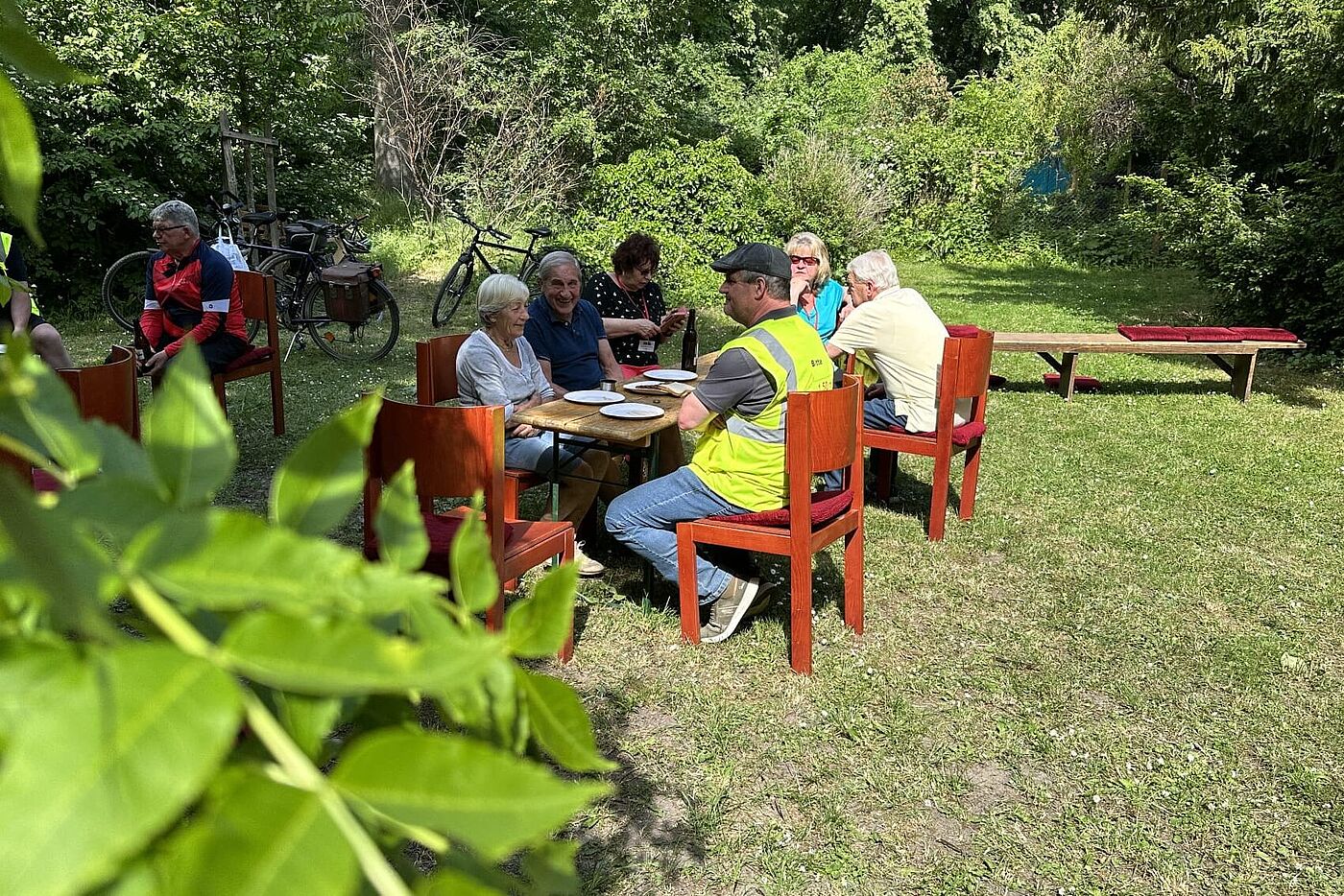Auskang der Pilgerradtour im Kirchengarten
